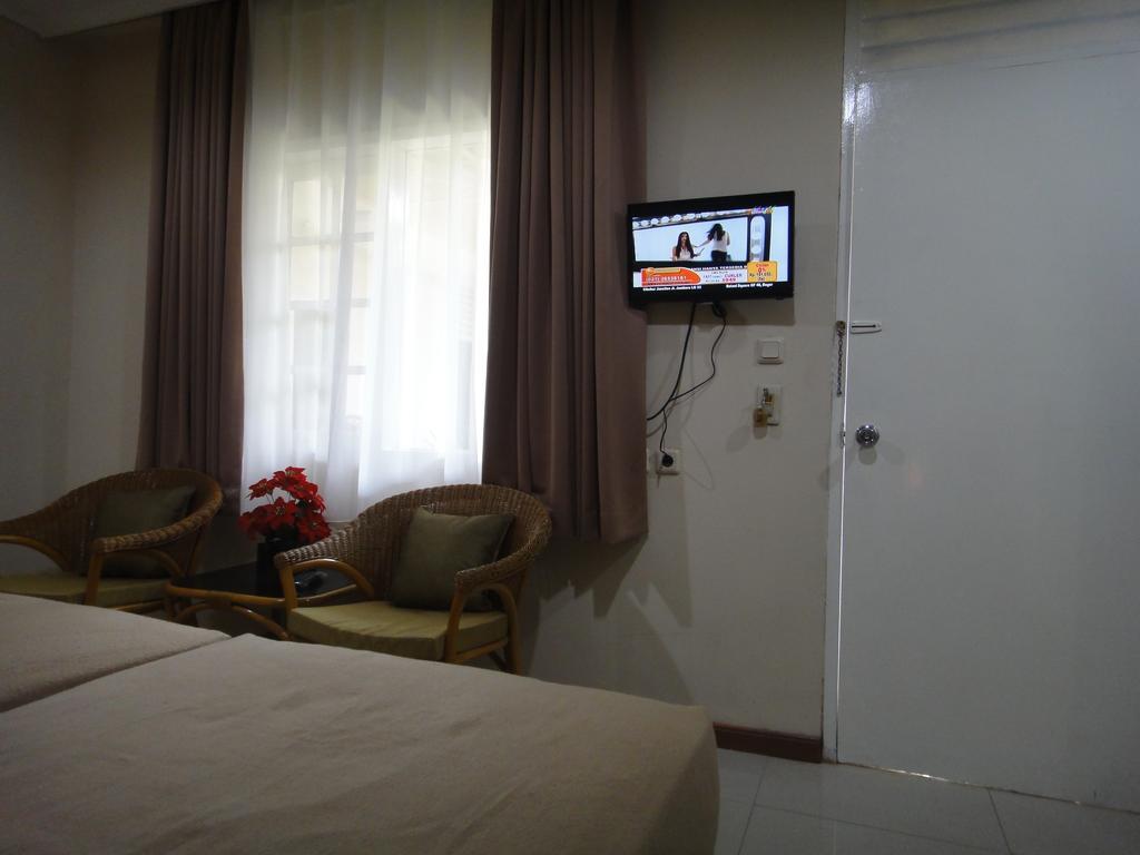 Gondia Guesthouse จาการ์ตา ห้อง รูปภาพ