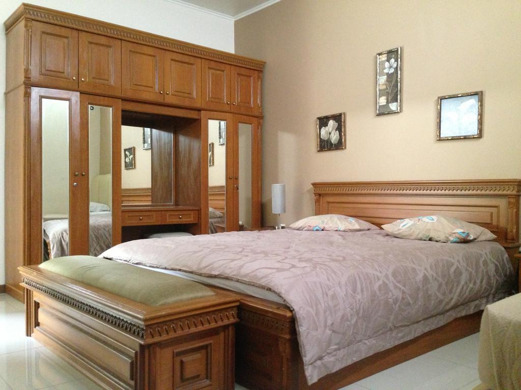 Gondia Guesthouse จาการ์ตา ห้อง รูปภาพ