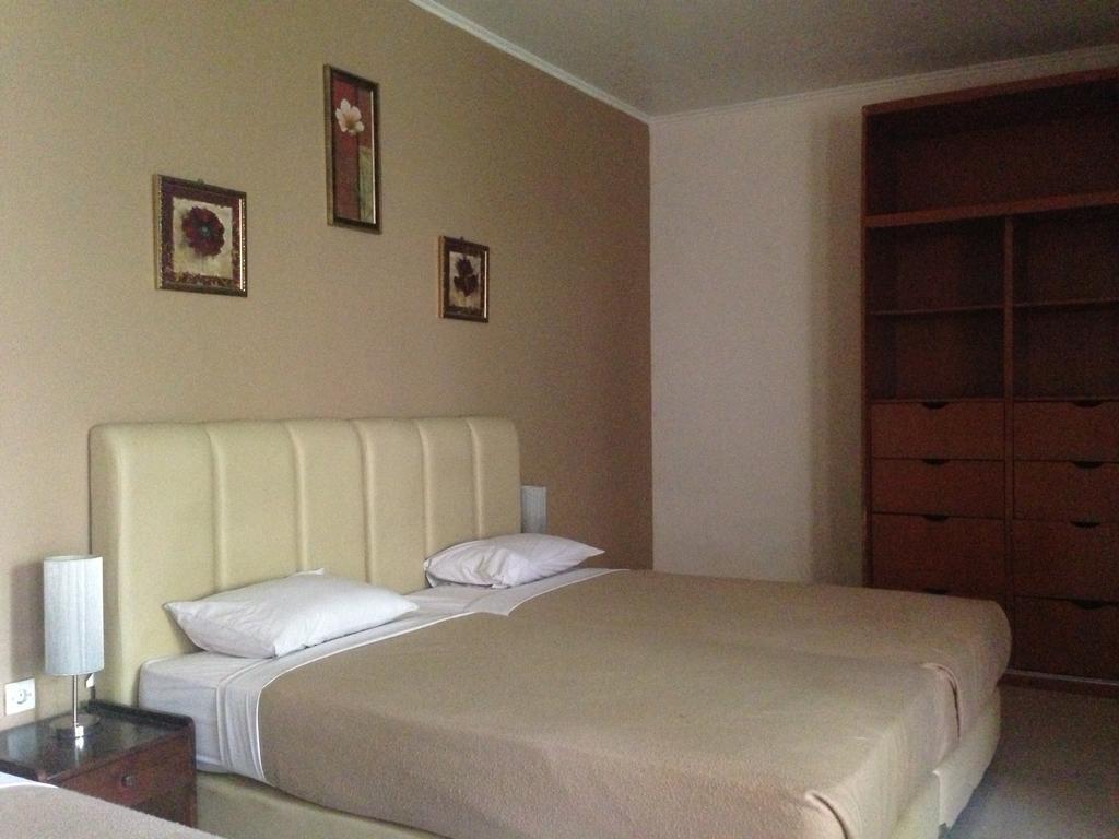 Gondia Guesthouse จาการ์ตา ห้อง รูปภาพ