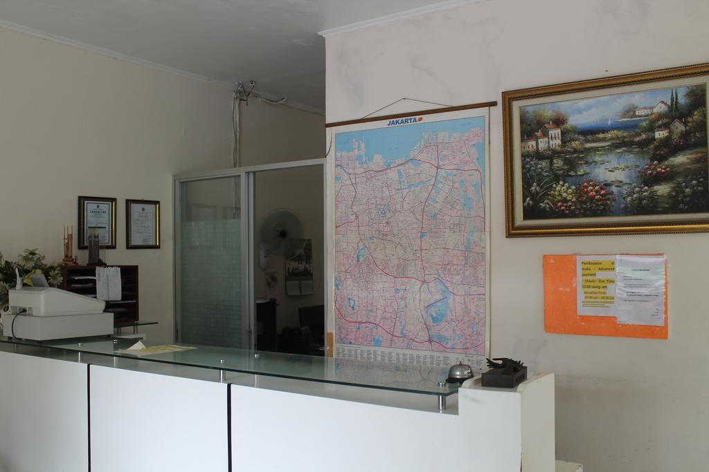 Gondia Guesthouse จาการ์ตา ภายนอก รูปภาพ